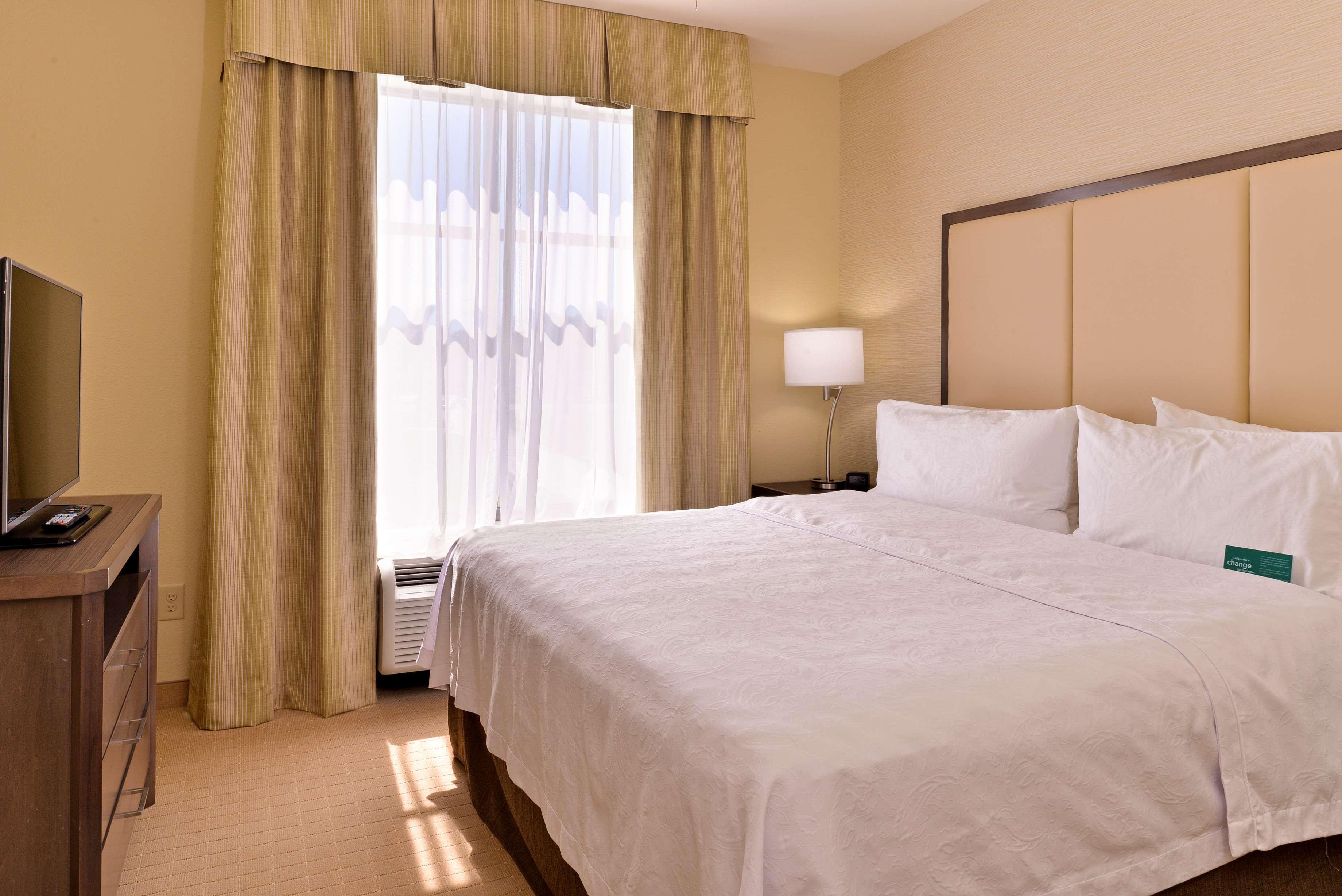 Homewood Suites By Hilton Гоума Екстер'єр фото