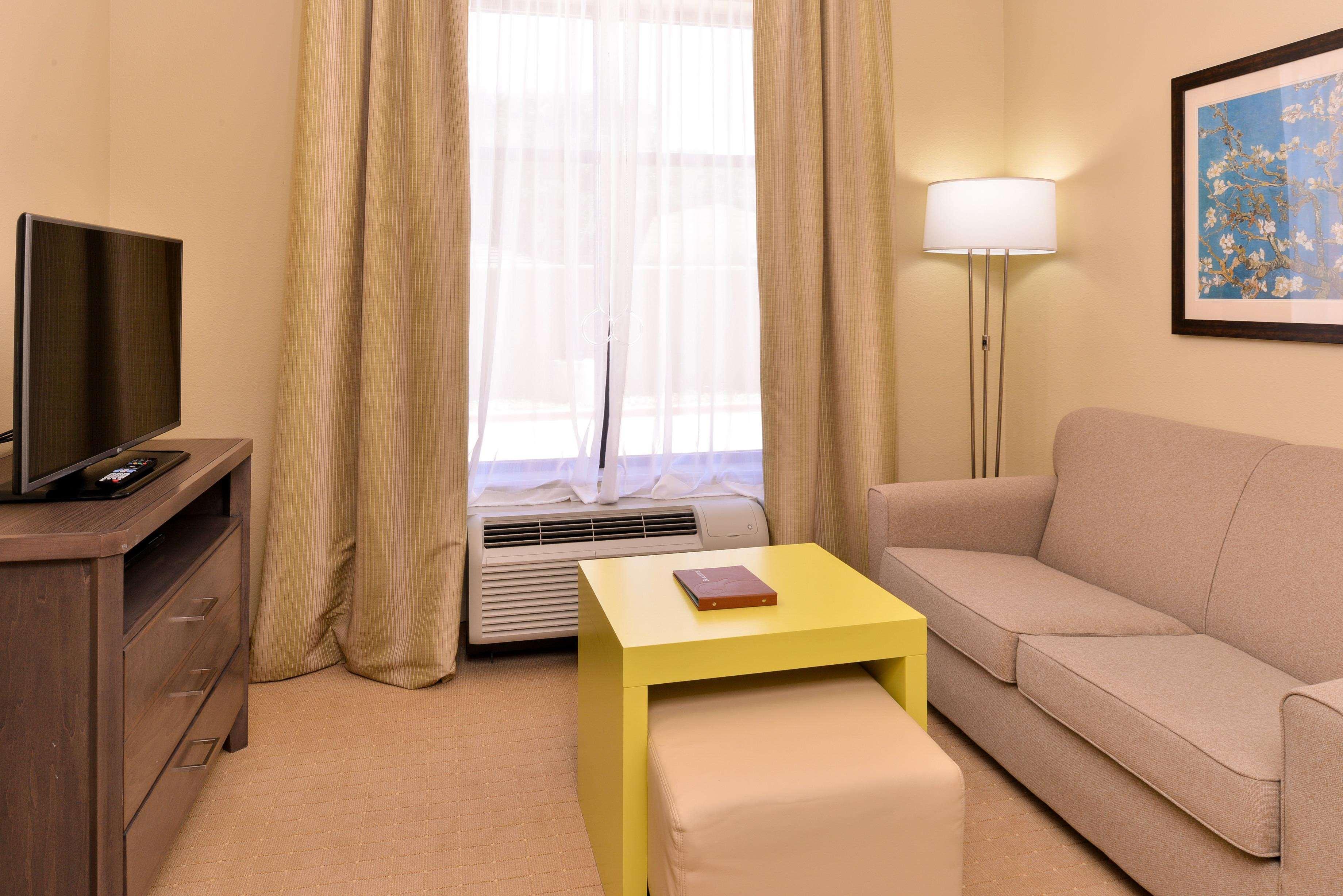 Homewood Suites By Hilton Гоума Екстер'єр фото