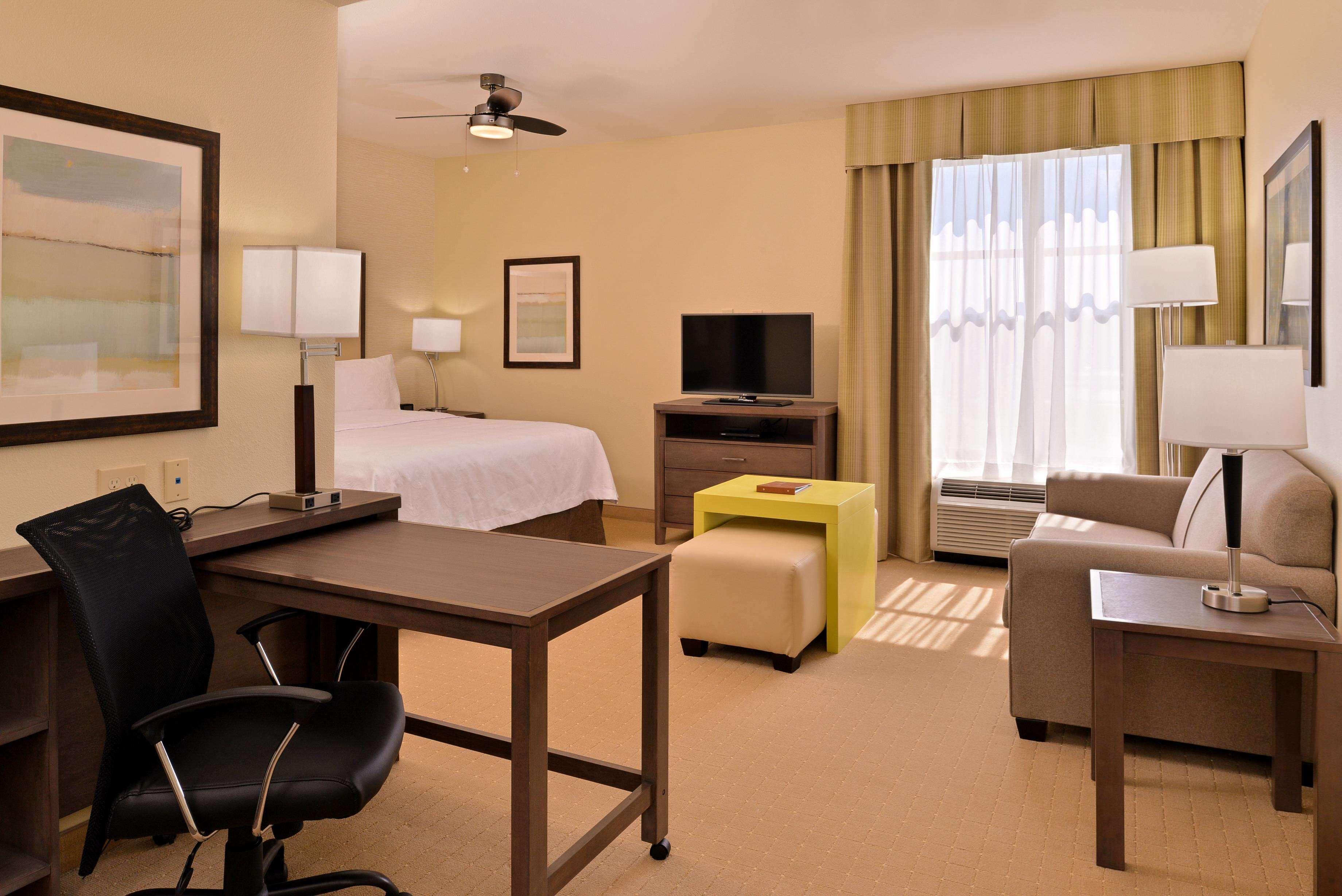 Homewood Suites By Hilton Гоума Екстер'єр фото