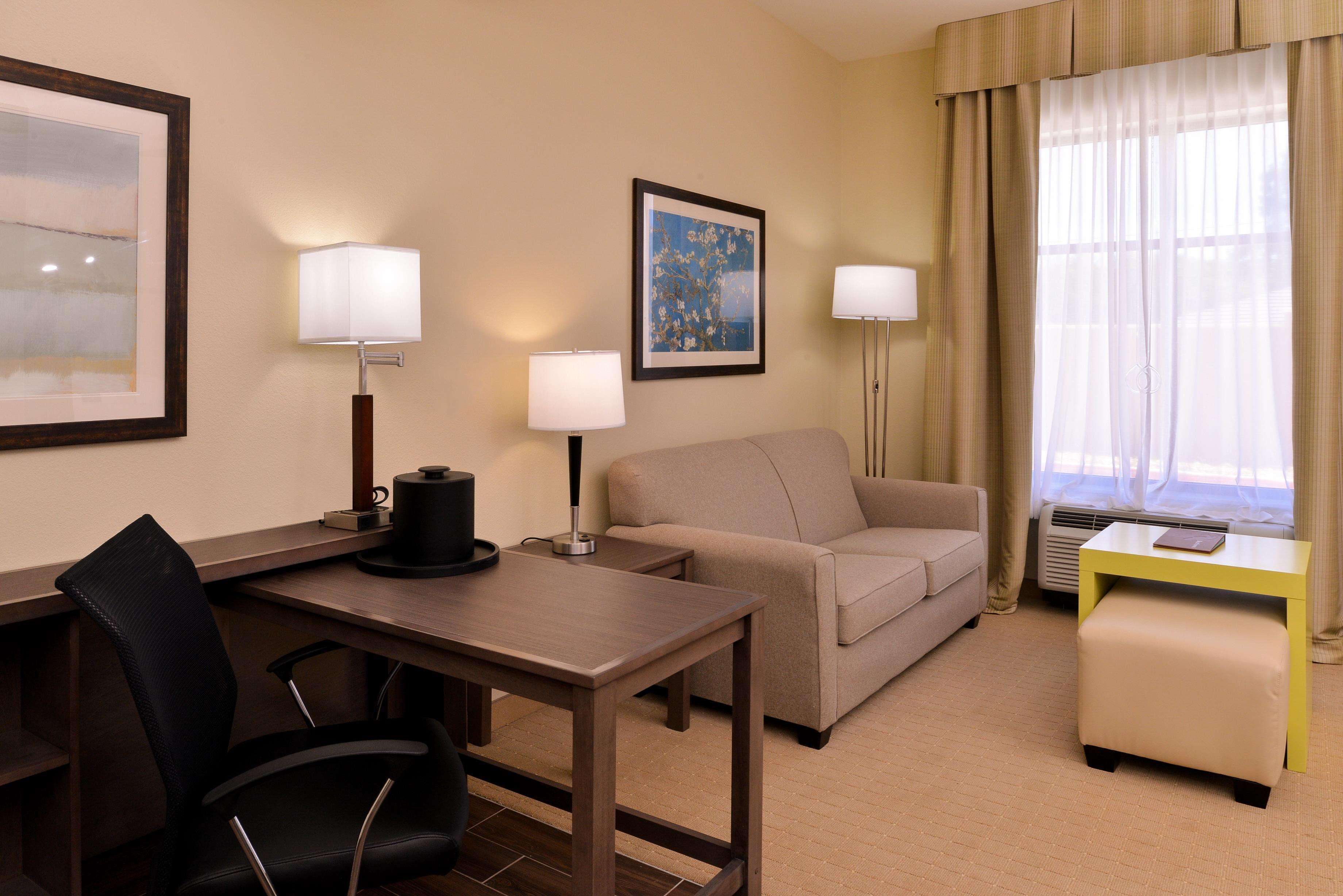 Homewood Suites By Hilton Гоума Екстер'єр фото
