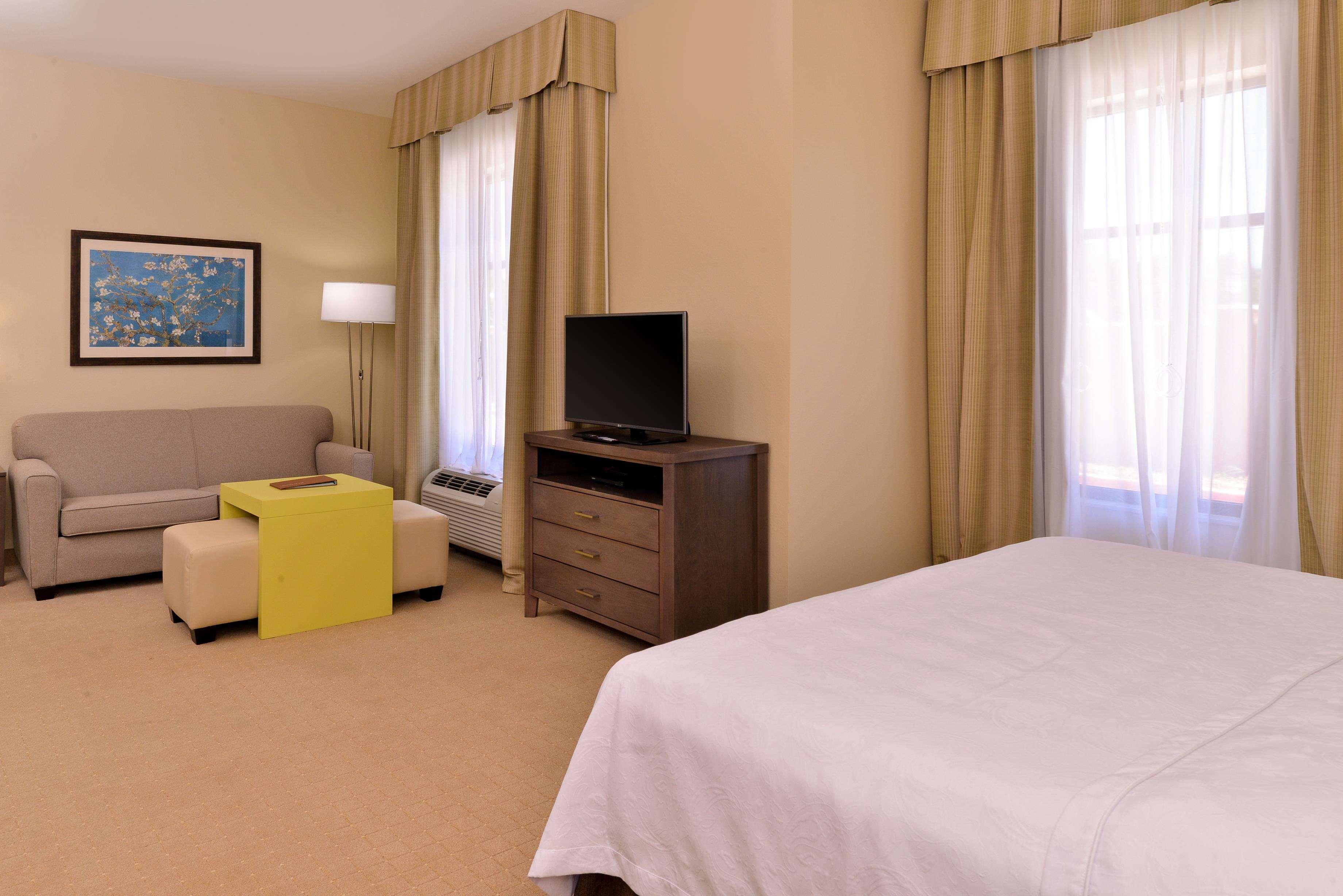 Homewood Suites By Hilton Гоума Екстер'єр фото