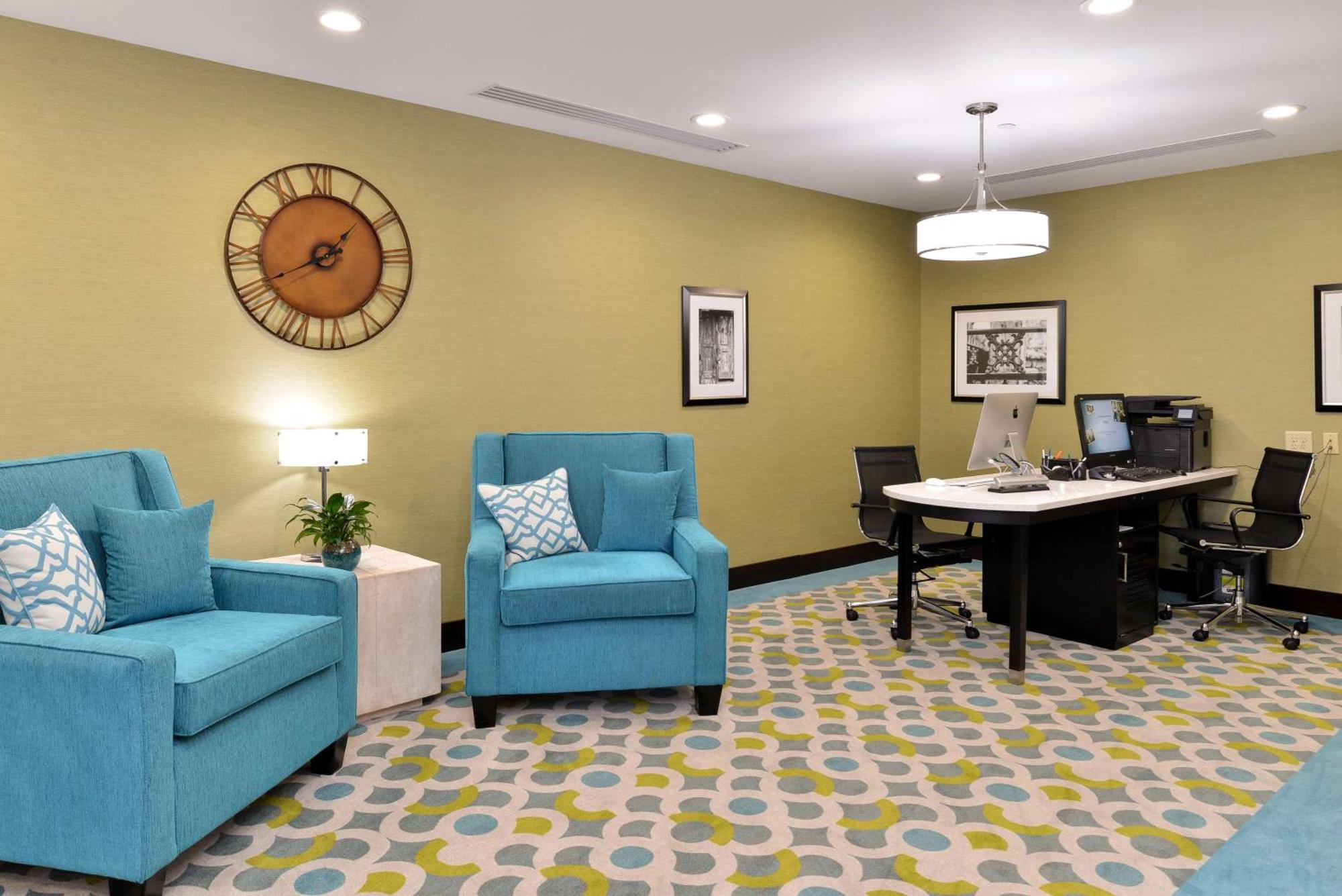 Homewood Suites By Hilton Гоума Екстер'єр фото
